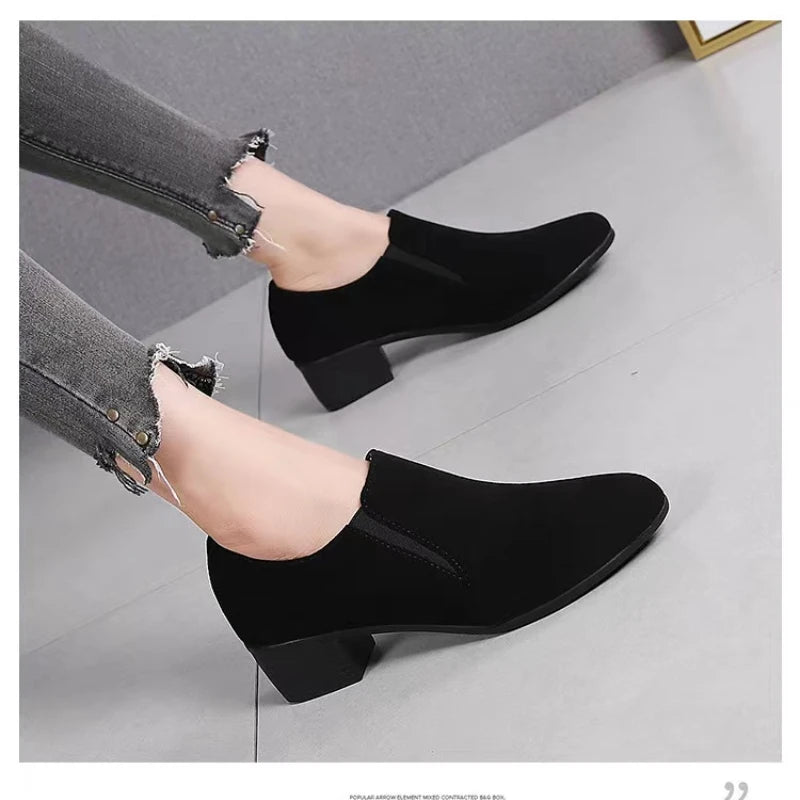 New Retro Black Square Heel Low Top Shoes for Women - Non-slip